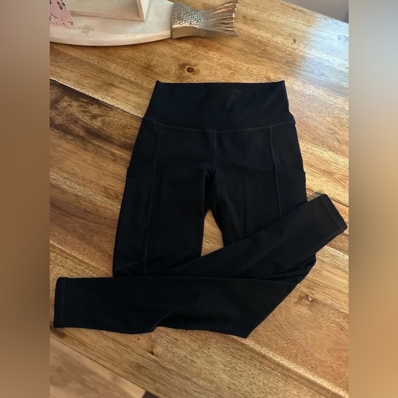 BUNDLE!🔥  Nike  Fabletics    alo    Target - Picture 5 of 5